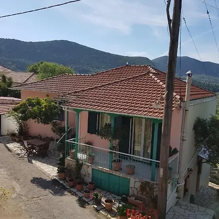 Spiros House Lejlighed