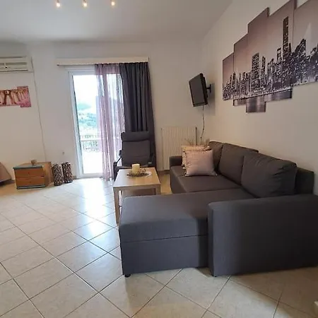 Spiros House Lejlighed