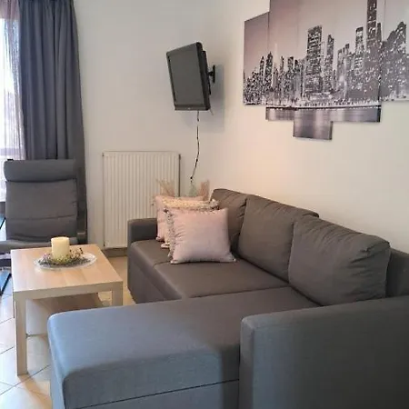 Apartament Spiros House *